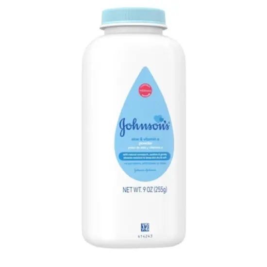 Johnson's Naturally Derived Cornstarch Baby Powder, Aloe & Vitamin E, Hypoallergenic - 9oz image {1}