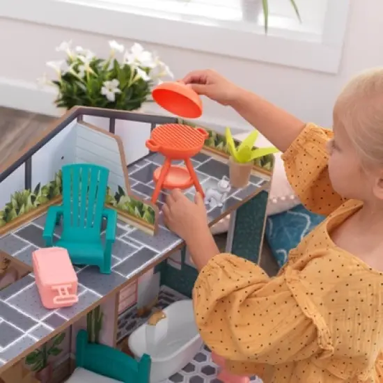 Kidkraft Backyard Cookout Wooden Dollhouse with 16 Play Furniture Accessories image {4}