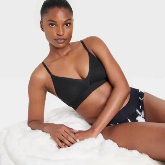 Women's So Soft Unlined Triangle Bralette - Auden&trade; image {2}