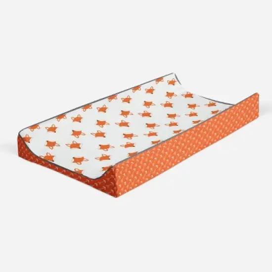 Bacati - Playful Fox Quilted Changing Pad Cover -Orange Arrows in Gussett image {6}