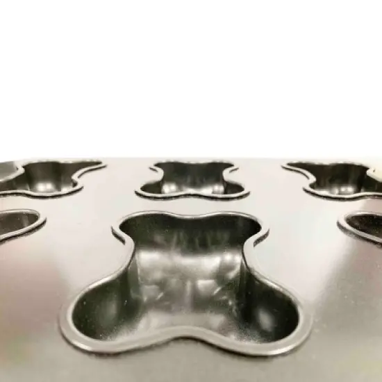 Midlee Nonstick Bone Shape Pan image {4}