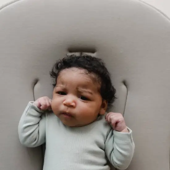 Snuggle Me Infant Lounger Curve image {7}