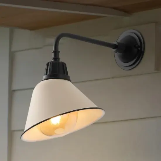 JONATHAN Y Croydon Farmhouse Industrial Indoor/Outdoor Iron LED Gooseneck Arm Outdoor Sconce image {1}