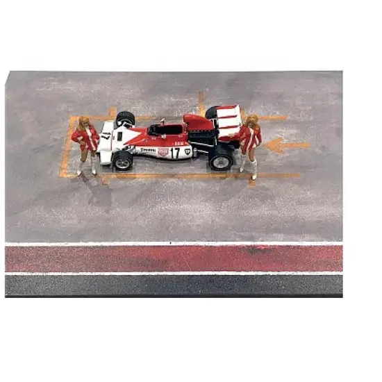 "Race Day" Two Diecast Figures Set 6 for 1/43 Scale Models by American Diorama image {2}