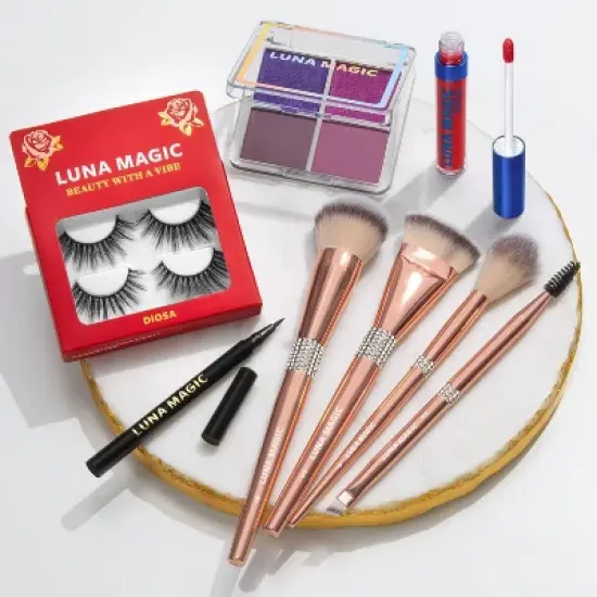 LUNA MAGIC Face Makeup Brush Set - 4ct image {2}