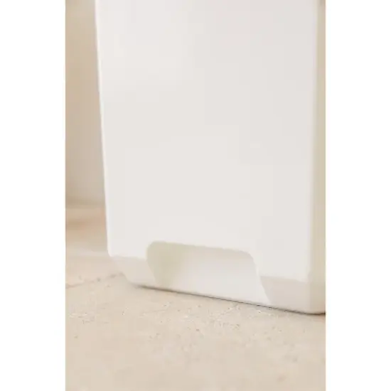 HomeStock 20 LB Rice Storage Container with Measuring Cup, BPA free, For Rice / Grain / Pet Food / Flour, 1 count, White & Gray image {3}