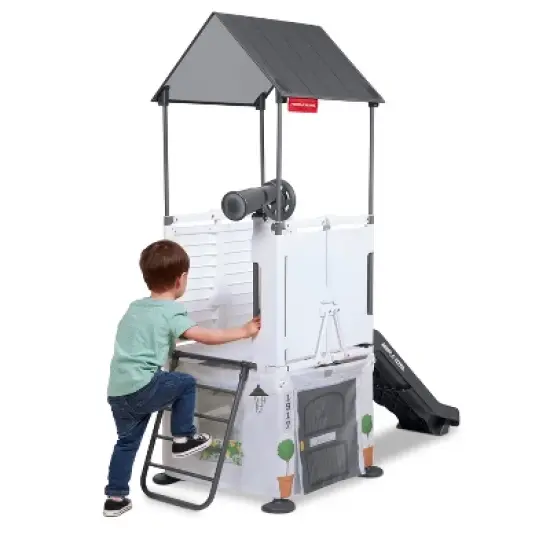 Radio Flyer Play & Fold Away Modern Farm House image {4}