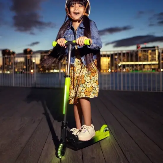 Jetson Juno 2 Wheel Kids' Kick Scooter image {3}
