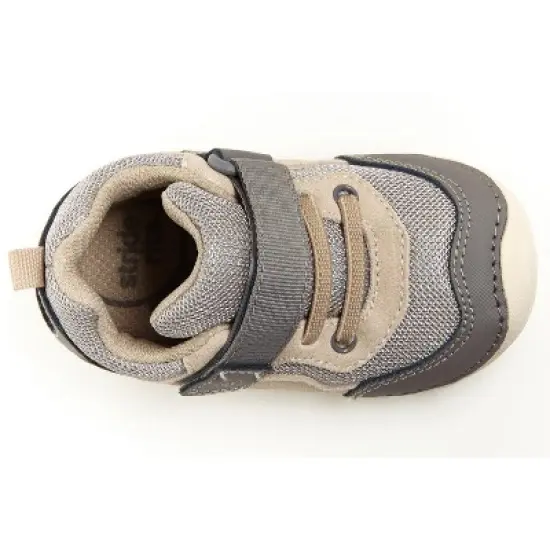 Stride Rite Kids Unisex Rhett Sneaker | 3 | Tan image {5}