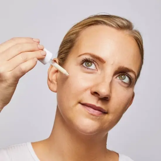 Botanics Simply Calm Hydrating Serum for Stressed Skin - 1 fl oz image {1}