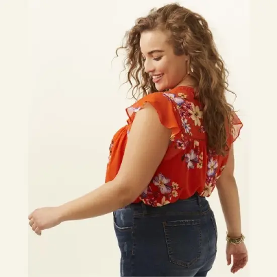 Molly & Isadora Women's Destructed Dark Wash Rolled Hem Short image {1}