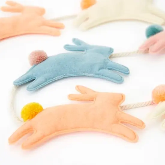 Meri Meri Felt Bunny Garland (Pack of 1) image {3}