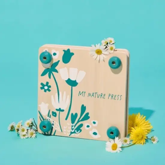 Mud Puddle Society Nature Press Garden Art Kit image {1}