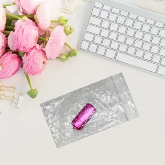 UOFFICE Pack of750 Clear Bubble Out Bags 4" x 5.5" with Self-Sealing Closure image {9}