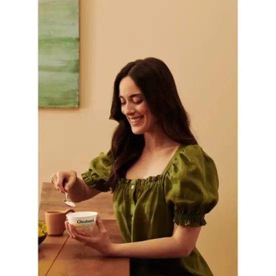 Chobani Low Fat Blended Greek Yogurt - 5.3oz image {6}