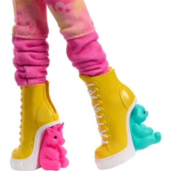 Monster High x Wednesday Collectible Enid Sinclair Doll image {3}