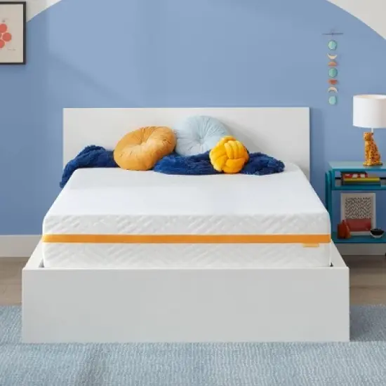 Simmons Plush 12" Memory Foam Mattress image {9}
