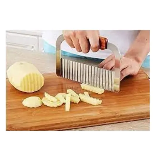 Winco Crinkle Cutter Serrator with Wooden Handle, Stainless Steel, 7" image {2}
