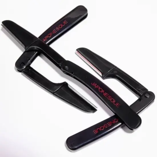 JAPONESQUE Men's Essentials Touch Up Razors - 3ct image {7}