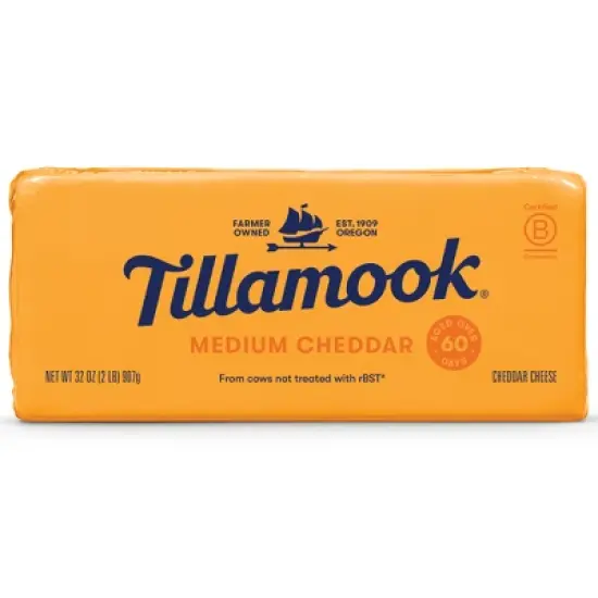 Tillamook Medium Cheddar Cheese Block - 32oz image {9}