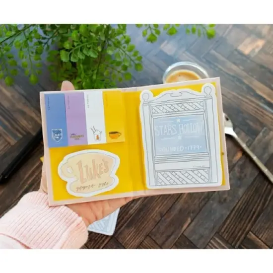Silver Buffalo Gilmore Girls "Life's Short, Talk Fast" Sticky Note and Tab Box Set image {8}