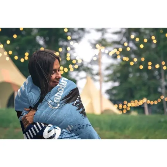 NCAA North Carolina Tar Heels Game Tech Ultra Cozy Throw Blanket image {1}