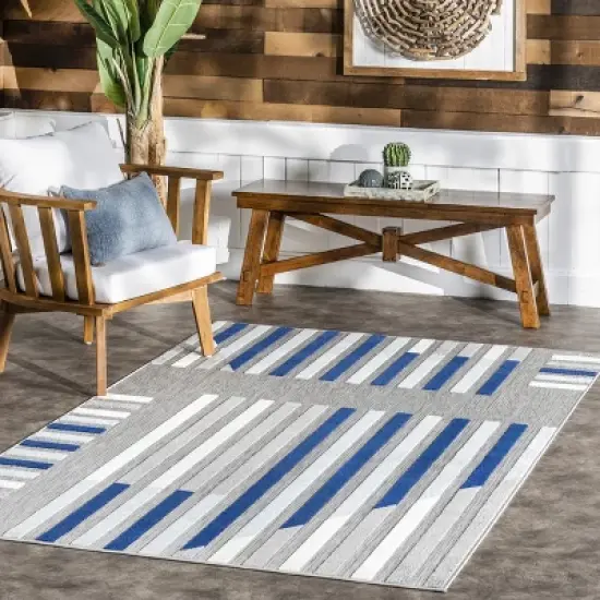 nuLOOM Adali Contemporary Striped Indoor/Outdoor Patio Area Rug image {1}