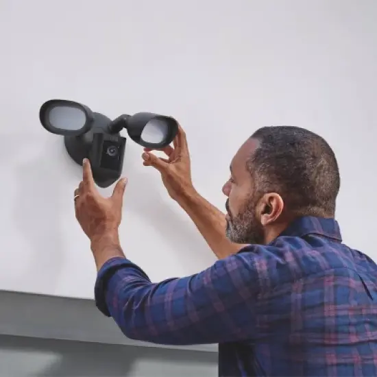 Ring Floodlight Cam Wired Pro Security Camera image {3}