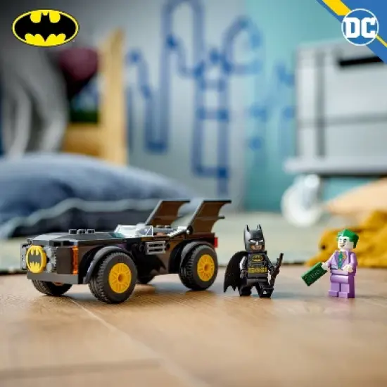 LEGO DC Batmobile Pursuit: Batman vs. The Joker Super Hero Toy 76264 image {1}
