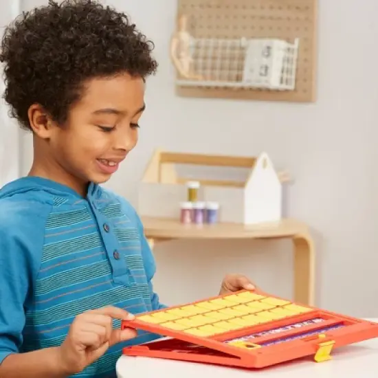 Guess Who 2.0 Game image {7}