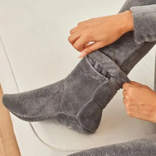 Women's Warm Fleece One Piece Hooded Footed Zipper Pajamas, Soft Adult Onesie Footie with Hood for Winter image {4}