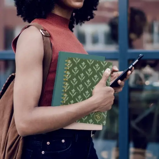 Cambridge 2026 Weekly/Monthly Cherrywood Lane Small Green Floral image {8}