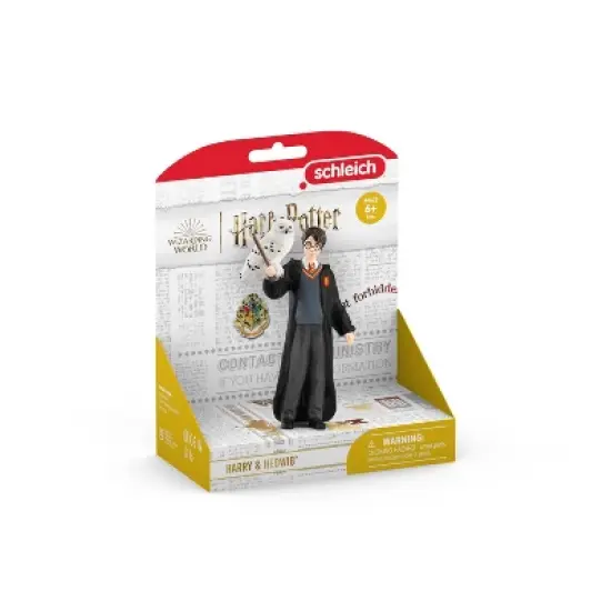 Harry Potter Harry and Hedwig Action Figure Playset image {2}