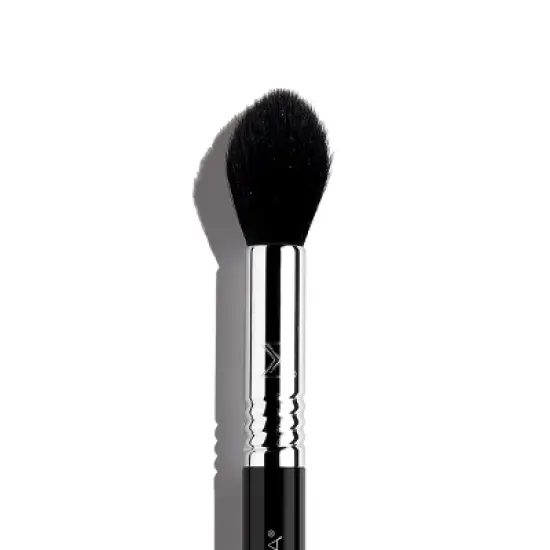 Sigma Beauty F35 Tapered Highlighter Brush image {4}