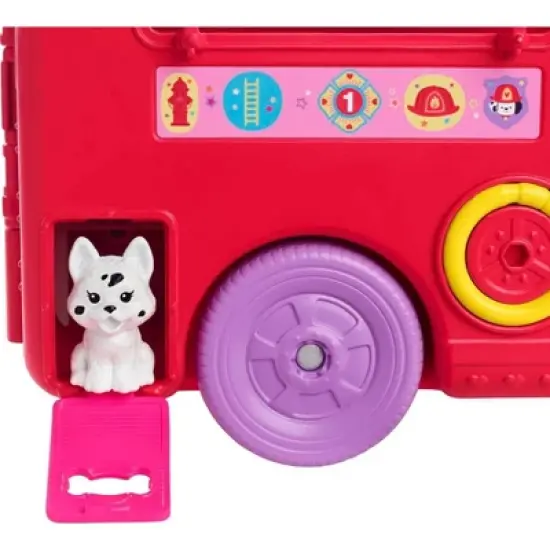 ​Barbie Chelsea Fire Truck Playset image {3}