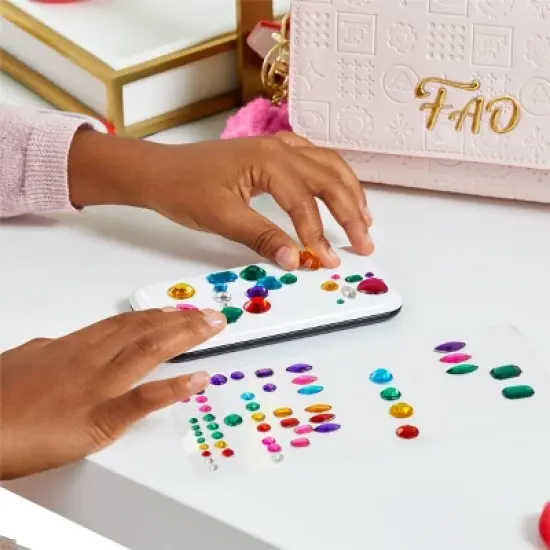 FAO Schwarz Glamour Go Designer Purse & Accessories image {3}