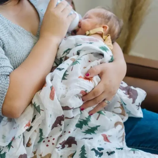 Red Rovr Organic Cotton Muslin Swaddle Blanket Single image {6}