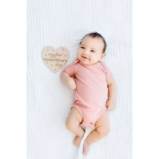 Pearhead Wooden Photo Card - Brown - Baby's First Valentine's Day Gift image {2}