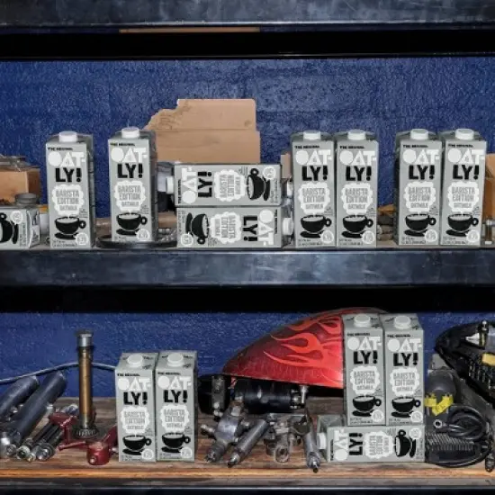 Oatly Oatmilk Barista Edition Non-Dairy Milk - 32 fl oz image {9}