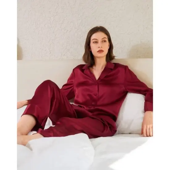 Mommesilk Classic Silk Pajamas Set for Women image {1}