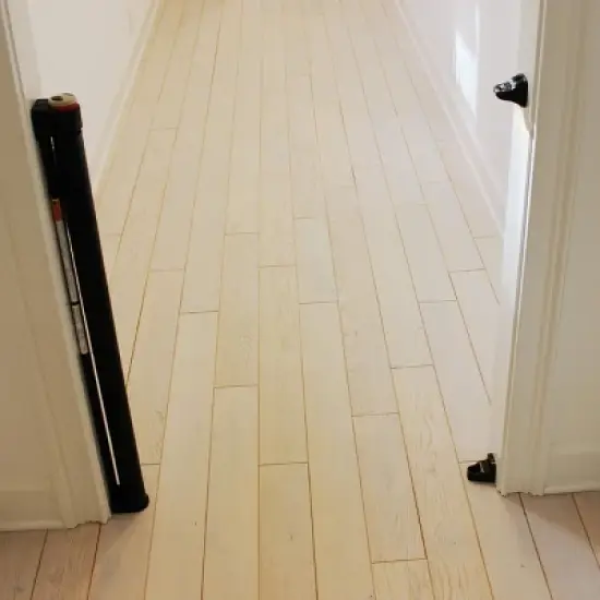 Cardinal Gates Child & Pet Retractable Safety Gate - Black image {3}