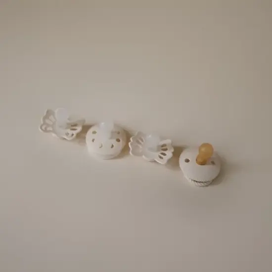 FRIGG Baby's First Pacifier Moonlight Sailing (Cream) 4-Pack image {3}