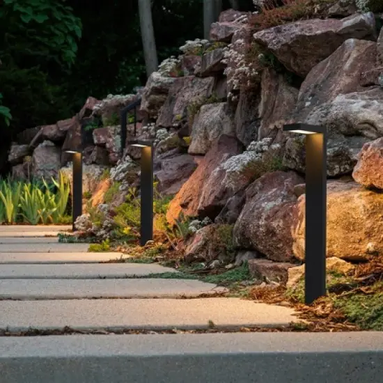 C Cattleya 10-pack 21" 4.5W Low Voltage Black Aluminum LED Outdoor Landscape Path Lights image {5}