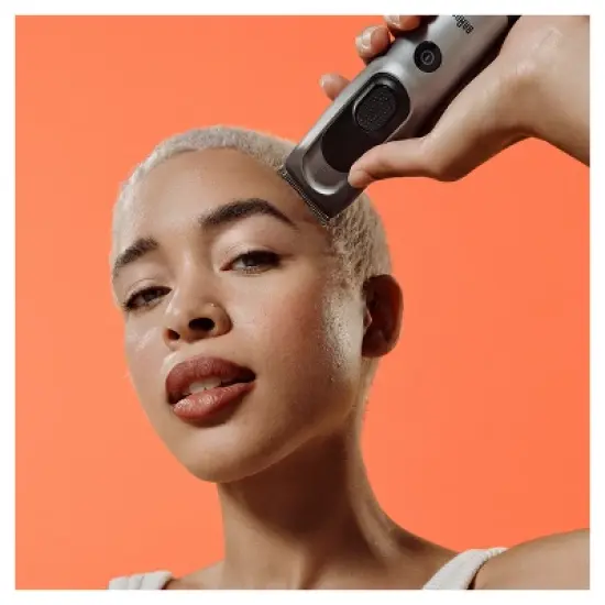 Braun&nbsp;Series 7 HC7390 Men's Rechargeable 17-Setting Hair&nbsp;Clipper + 2 Attachment Combs image {4}