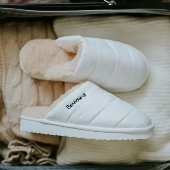 Bearpaw Women's Puffy Slippers image {4}