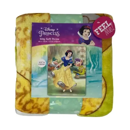 Disney Princess Silk Touch Throw-Snow White image {2}