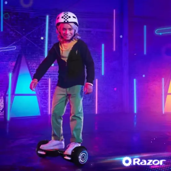 Razor Hovertrax Lux Hoverboard image {7}