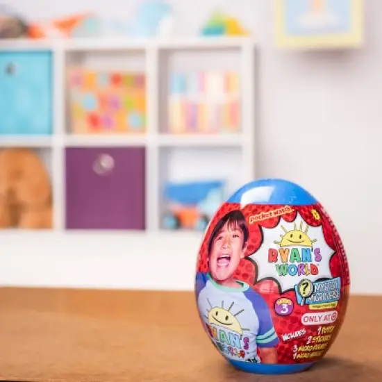 Ryan's World Mystery Microverse Mega Micro Egg (Target Exclusive) image {5}