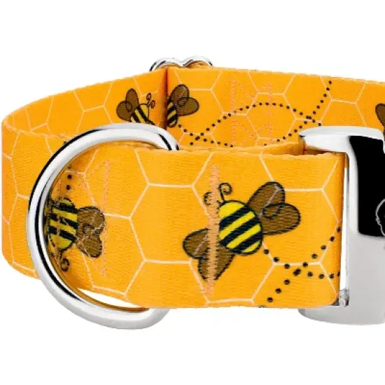 Country Brook Petz 1 1/2 Inch Premium Busy Bee Dog Collar image {3}
