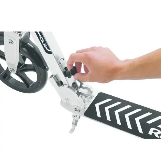 Razor A5 DLX Folding Kick Scooter - Silver image {4}